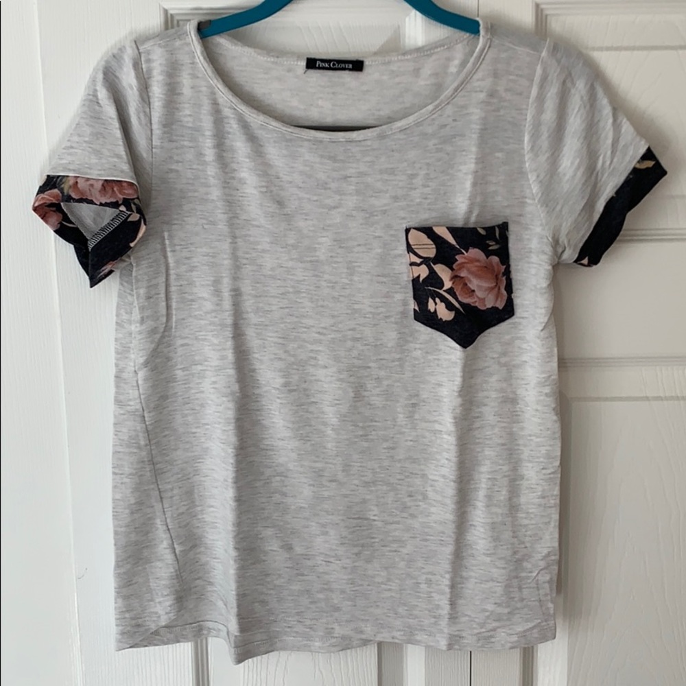 Light Gray Short Sleeve Top with Floral Detailing